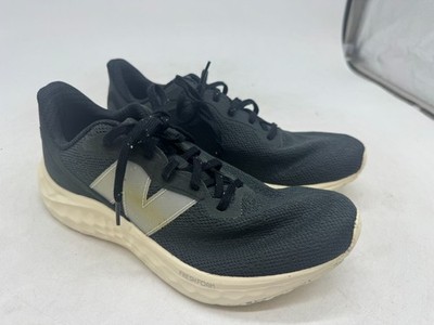 New Balance Fresh Foam Arishi V4 Sneakers Men's Gray Lace Up Athletic Shoe - 8.5