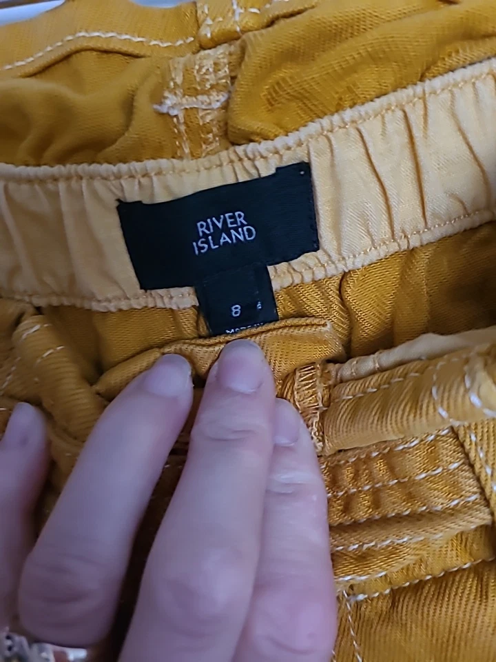 River Island Size 8 Yellow Summer Shorts Pockets Belt Women's - Image 2 of 4