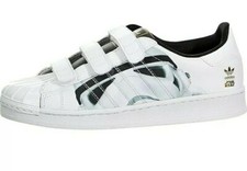 ADIDAS STARWARS STORM TROOPER SIZE 6 WHITE ATHLETIC SHOES SHELL TOE TODDLER EUC