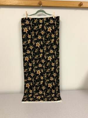 Hoffman International 100% Cotton Fabric Lily Floral On Black 44.5  Wide 1 Yard