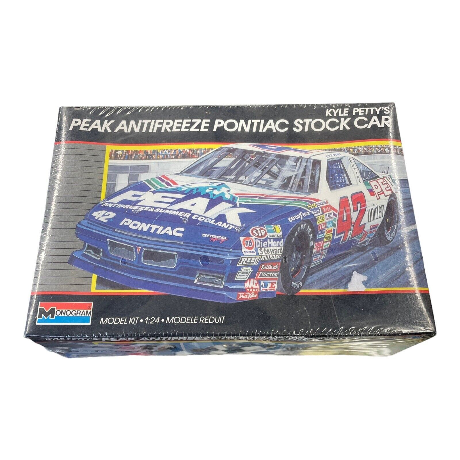 Kyle Petty Monogram #42 Peak Antifreeze Pontiac Stock Car 1/24 NASCAR Model Kit