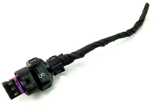 4F0973703 Flachkontaktgehäuse mit Kabel VW Audi Seat Skoda