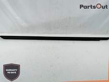2006-2012 Mercedes Gl450 Rear Left Quarter Trunk Moulding Rubber A1646905380 Oem 2006-2012 Mercedes Gl450 Rear Left Quarter Trunk Moulding Rubber A1646905380 Oem