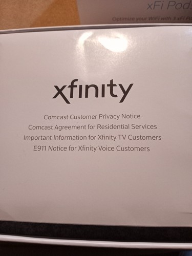 Xfinity xFi Pod WiFi Network Range Extender, 1st Generation, XE1-S 3 Lot - Picture 7 of 7