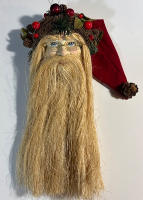 Vintage Old World Santa Face Wall Hanger Raffia Beard 13''