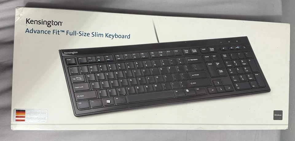 Kensington Advance Fit Full-Size Slim USB QWERTZ German Layout - Image 2 of 2
