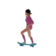 1/64 Diorama Figuren Modell Skateboard Girl handbemalt f&uuml;r Layout S Scale