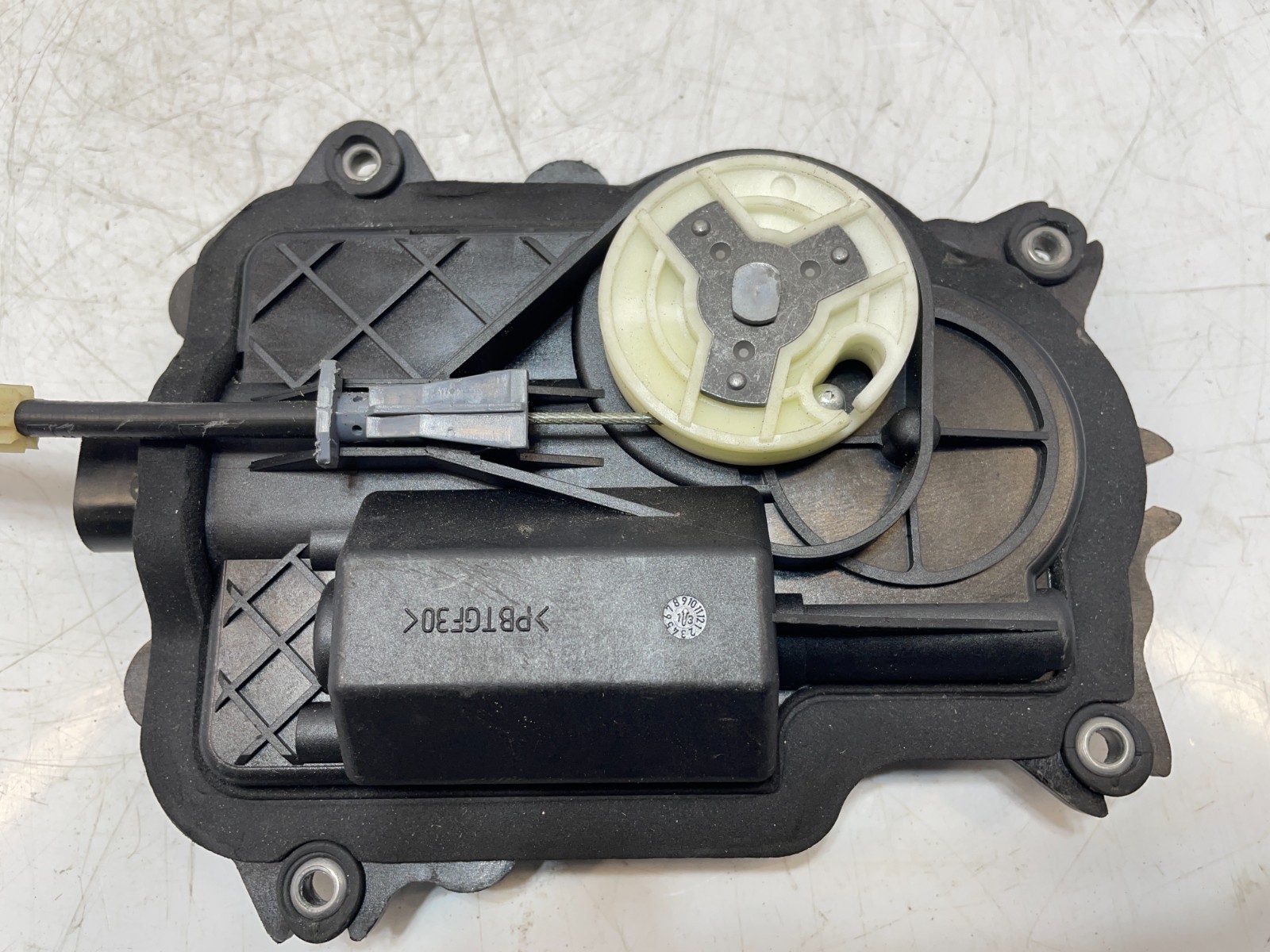 ✅12-18 OEM Bentley Continental GT Front Right Passenger Door Lock Latch Actuator
