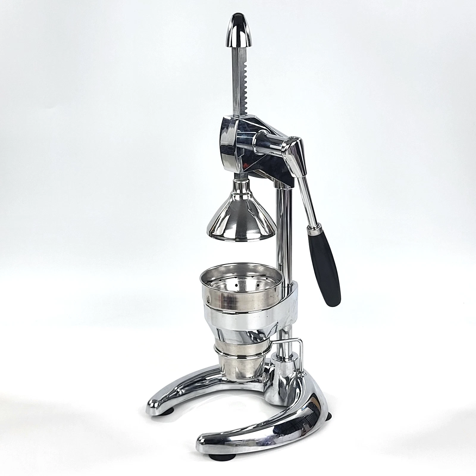 Restaurant Commercial Citrus Juicer - Black Stainless Chrome Manual Juice Press
Opens in a new windo