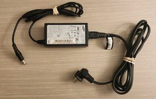 Genuine Samsung AC/DC Adapter A3514 DPN Power Supply 35W 14V 2.5A OEM