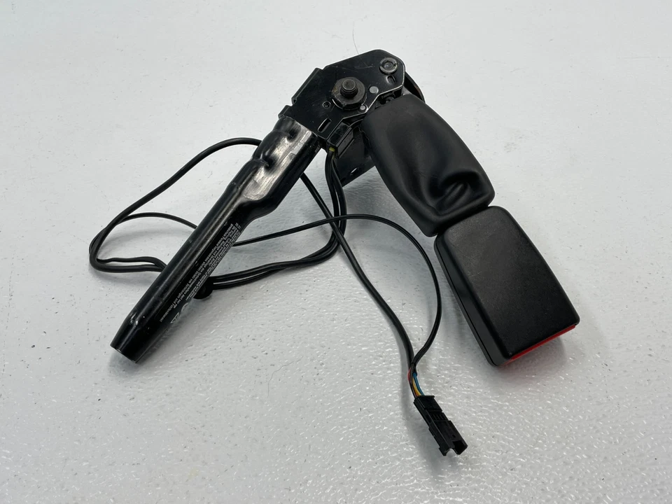 13 14 15 BMW Alpina B7 F01 F02 Rear Left Driver Seat Belt Buckle 1457 OEM - Image 3 of 4