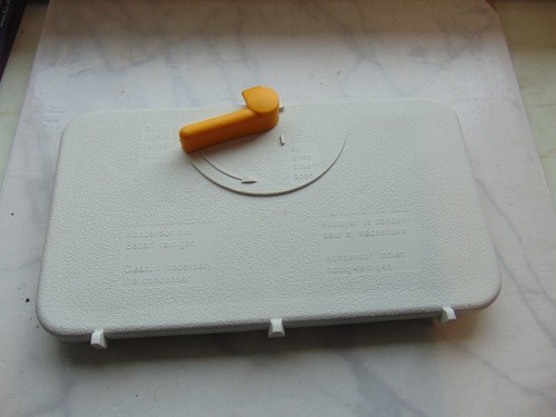 Klappe für Kondensator Wärmetauscher 1293512 1293511 1293510 AKG  Miele Trockner