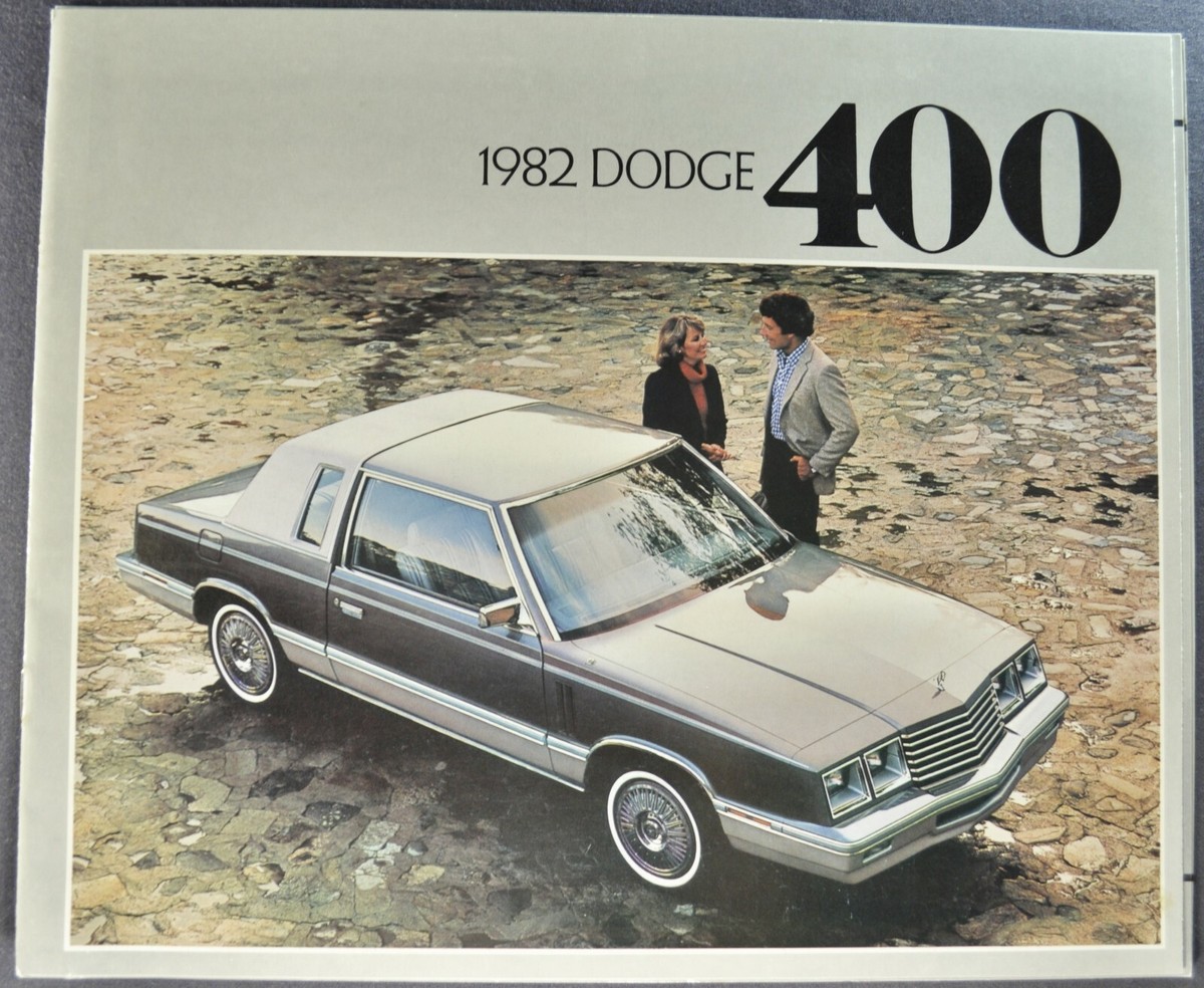 1982 Dodge 400 Catalog Sales Brochure LS Sedan Convertible Nice