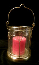 NWOT HEARTH  HAND with MAGNOLIA BRASS WIRE and GLASS CANDLE HOLDER w/PILLAR