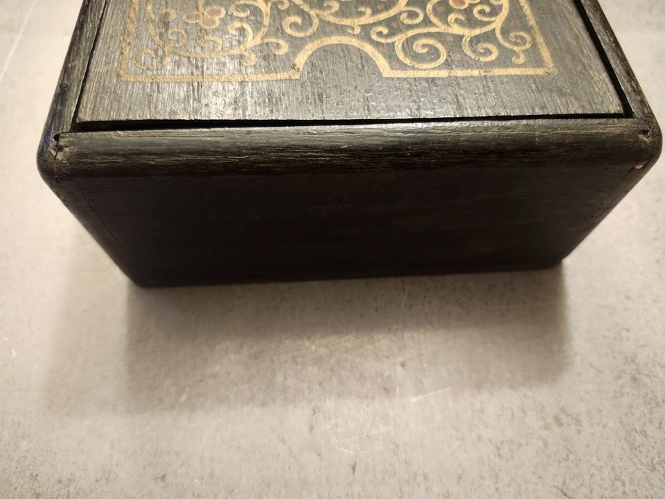 Vintage PUNG-CHOW Inc. Mah Jongg celluloid set in wooden box 1923 - Image 2 of 4