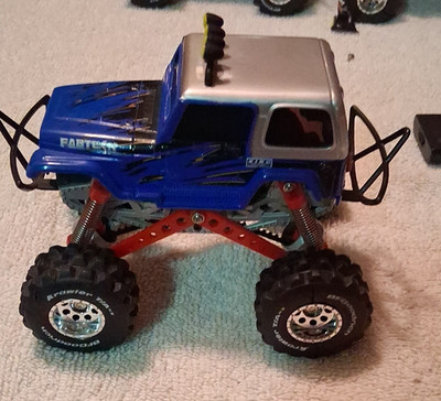 Toy Zone Fabtech King Crawler  Truck Blue Silver Black 4Wd Off-Road Plastic