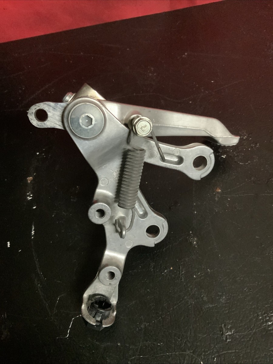 00 01 02 KAWASAKI NINJA ZX6R 05 06 07 08 ZZR600 OEM RIGHT REARSET