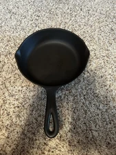 Birmingham Stove And Range #5 Red Mountain Series Cast Iron Pan, Reseasoned