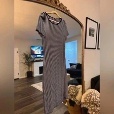 GAP STRIPED SOFT SYNCHED SIDE MAXI DRESS
