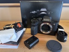 Sony Alpha 7 IV 33 MP Spiegellose Systemkamera - Shutter Count  23k E-Mount A74