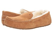 1020389 KOOLABURRA BY UGG WOMEN'S LEZLY SLIPPER SIZE 7 CHESTNUT
