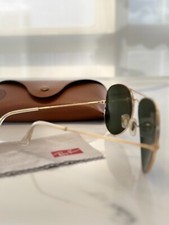 Ray ban aviator sunglasses ,3026, 62mm Large, Gold Frame/ Green Lens.