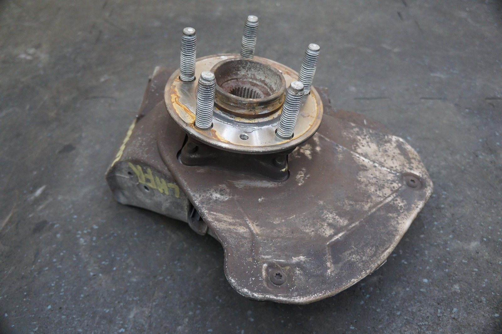 Front Left Driver Side Spindle Knuckle Hub Aston Martin Db9 04-12 V8 Vantage