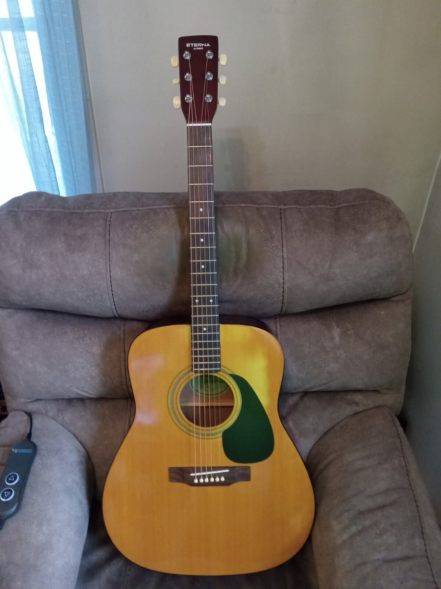 Vintage Yamaha Eterna EF-10 Acoustic Guitar With Nice Thick TKL