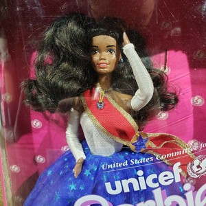 barbie unicef 1989