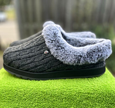SKECHERS BOBS Women's Gray Cable Knit Faux Fur Lined Clog Slippers US 7