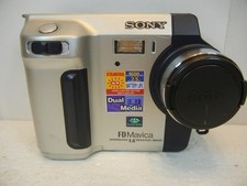 SONY FD MAVICA MVC-FD92 DIGITAL STILL CAMERA DUAL MEDIA FOR PARTS