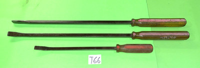 MAC TOOLS 3 PIECE PRY BARS CURVED & STRAIGHT 12 INCH, 19 INCH LENGTH