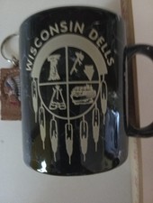 Wisconsin Dells Coffee Cup And Wooden Chief Keychain,Neat logos on Cup