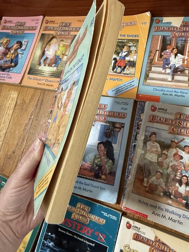 Lot 25 Baby-Sitters Club Books Ann M. Martin VTG 80-90s + Mystery Super Special - Picture 16 of 17