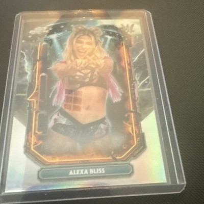 Topps WWE Wrestling Topps Chrome Alexa Bliss Insert #ET-9 Sports Trading Card