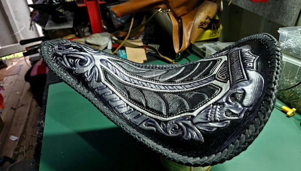 Traje de asiento individual Harley Bobber Chopper Foto 3 de 4