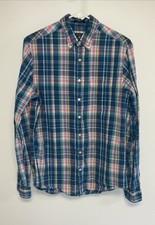 Gant Long Sleeve Button Up Shirt Men  s Medium.  11174