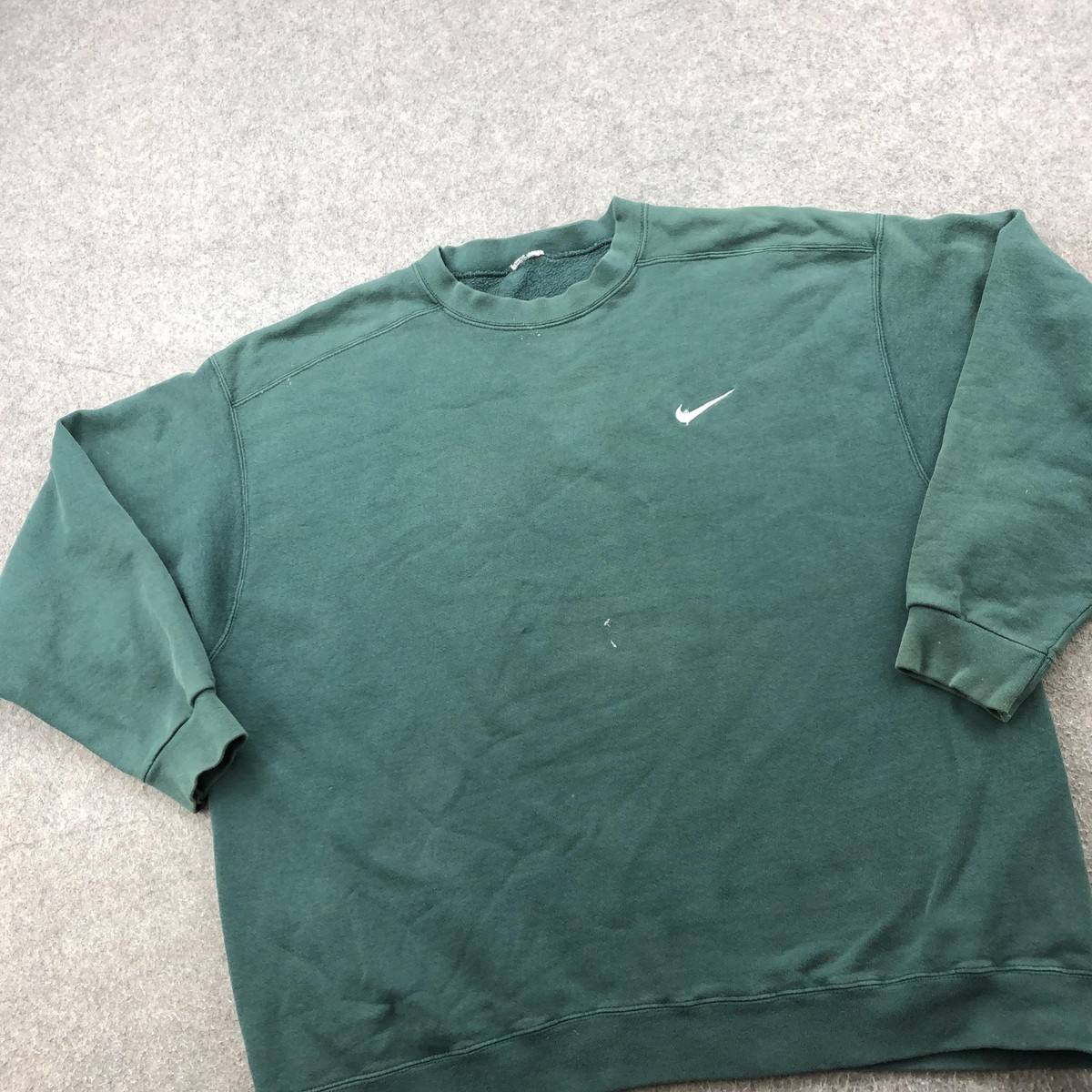 vintage nike sweatshirt green