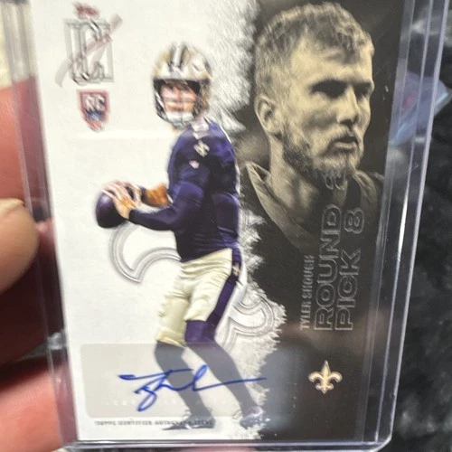 2025 Topps Signature Tyler Shough Base (RAW)