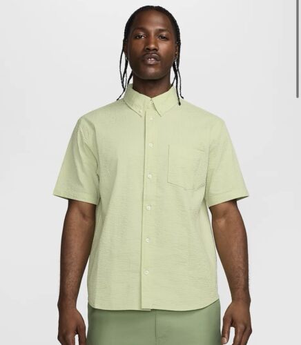 Nike Life Short-Sleeve Seersucker Button-Down Shirt - FN3222 371 - Medium (M) - Picture 2 of 16
