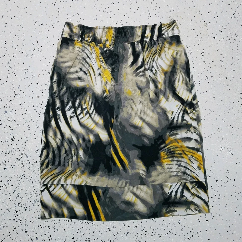 Saia East5th Classy ~ Tamanho M ~ Comprimento do Joelho ~ Cinza, Branco, Amarelo ~ Cintura Elástica - Imagem 4 de 4