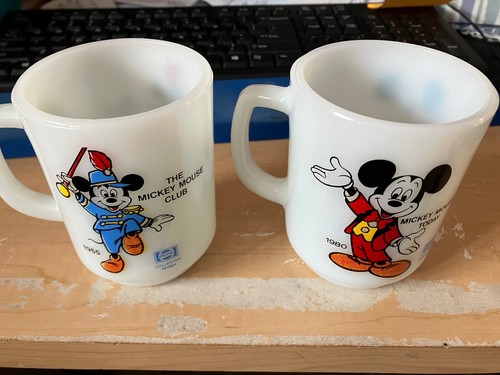 Vintage DISNEY Anchor Hocking Pepsi MICKEY MOUSE White Glass MUGS 2 Pcs. VINTAGE - Picture 2 of 8