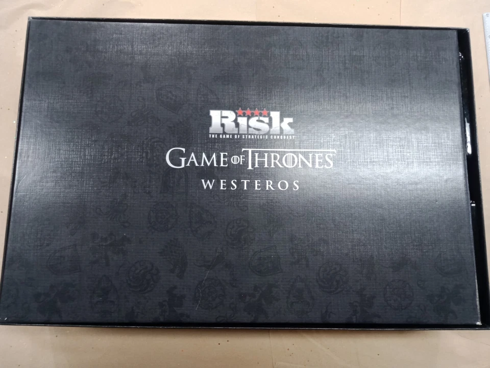 Game Of Thrones Risk Boardgame Strategic Conquest 2015 Complete Never Played - Image 3 of 4