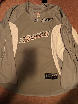 Reebok Jersey Size 54 Nhl Youth Jersey Adidas Authentic Nhl Jersey