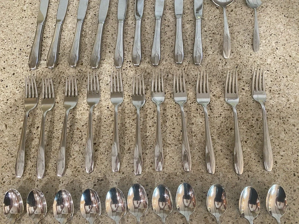 Juego de cubiertos Wallace de acero inoxidable Starglow de colección 44 piezas cuchillos florales tenedores cucharas difícil de encontrar Foto 3 de 4