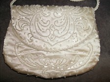 WHITE BEADED Sequin Purse Handbag PEARLS SNAP CLOSURE 9" SHOULDER STRAP