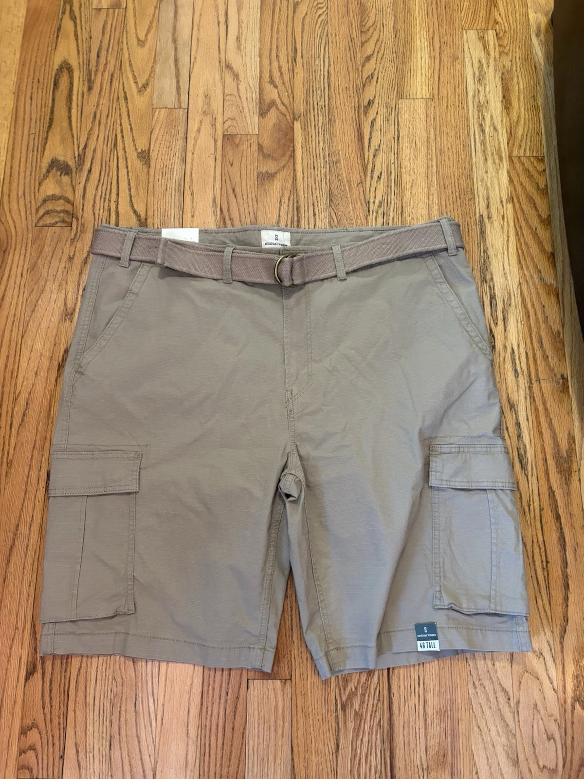 NWT Mutual Weave Khaki Cargo Shorts Belted Men Size 46 Outdoor Casual 11” Inseam