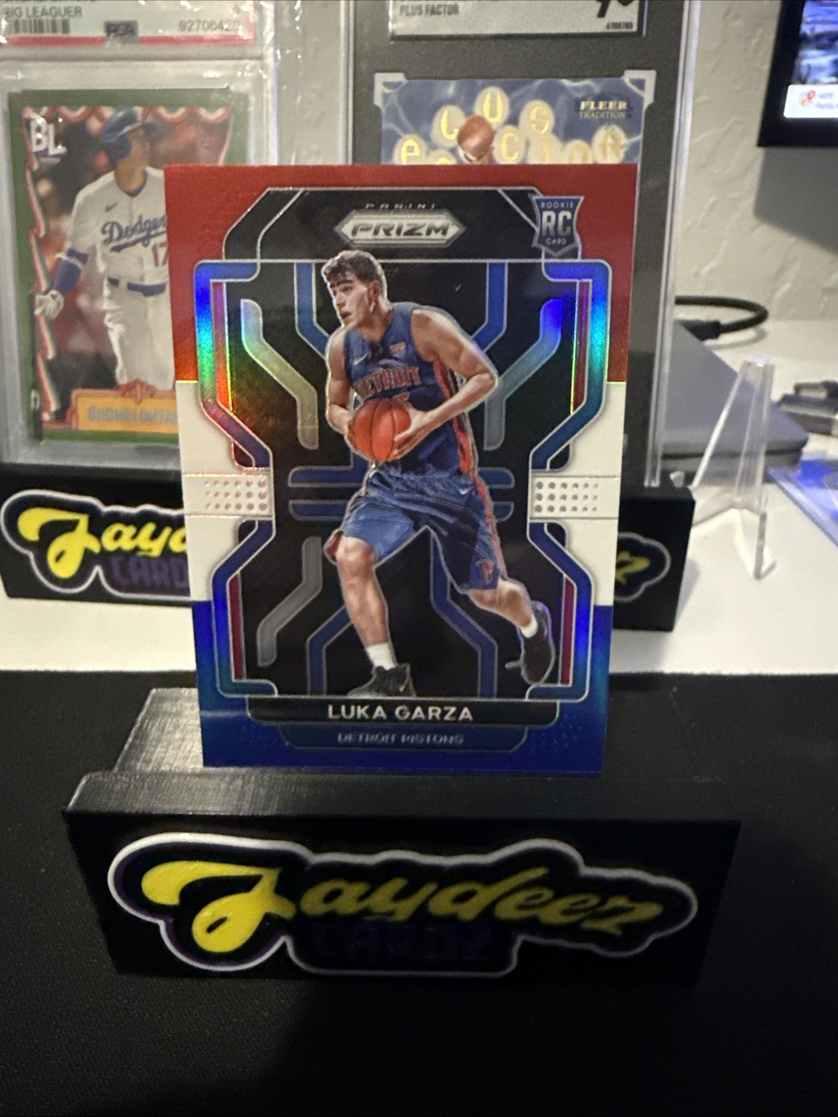 2021-2022 Luka Garza Prizm Red White blue RC