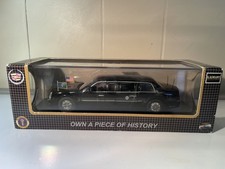 LUXURY 1/43 Cadillac United States Presidential Limousine Beast Obama 2009 USA