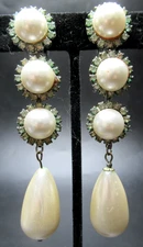 LAWRENCE VRBA Sparkling Ice Rhinestone Faux Pearl VIntage Clip Earrings